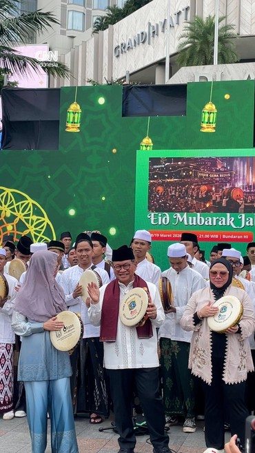 Pramono Main Rebana di Pembukaan Jakarta Ramadan Festival 2026