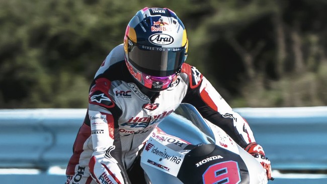 Dua pembalap Indonesia Veda Ega Pratama dan Mario Aji berhasil lolos langsung ke Kualifikasi Dua (Q2) pada Moto3 dan Moto2 Thailand 2026.