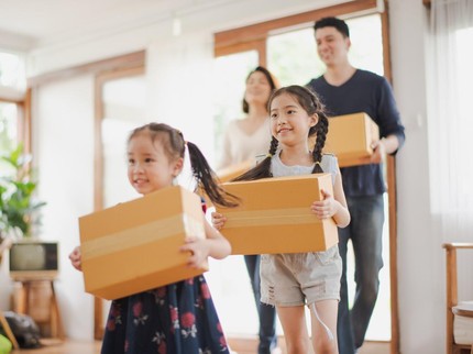 10 Ciri Kepribadian Anak yang Sering Pindah Rumah Menurut Psikolog