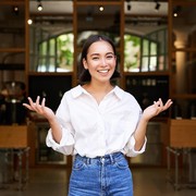 Deretan Pekerjaan Sampingan yang Cocok untuk Ekstrovert, Bisa Dicoba Nih!
