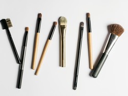 6 Barang Rumah Tangga yang Bisa Dibersihkan Pakai Slow Cooker