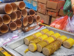 Lemang Jadi Menu Andalan Warga Medan untuk Berbuka Puasa