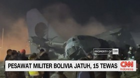 VIDEO: Pesawat Militer Bolivia Jatuh, 15 Tewas