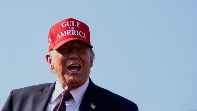 Presiden Donald Trump mengungkapkan cara AS dan Israel membunuh Pemimpin Tertinggi Iran Ayatollah Ali Khamenei dalam serangan brutal mereka terhadap Iran.