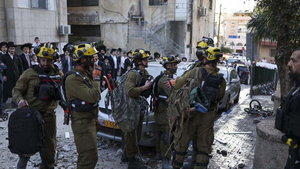 Rudal Iran Hantam Permukiman Israel, 6 Orang Dilaporkan Tewas