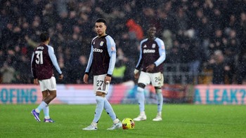 FOTO: Aston Villa Terkapar di Markas Wolves