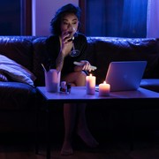 5 Zodiak yang Suka Berdagang dan Produktif di Malam Hari