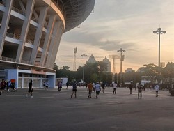 Saat Puasa Tak Menghentikan Lari