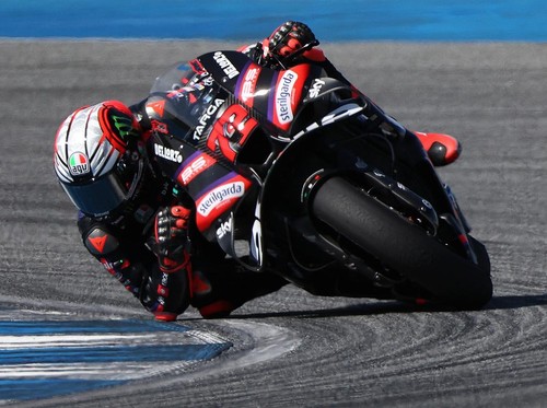 Hasil MotoGP Brasil: Bezzecchi Menang, Marc Marquez Finis ke-4