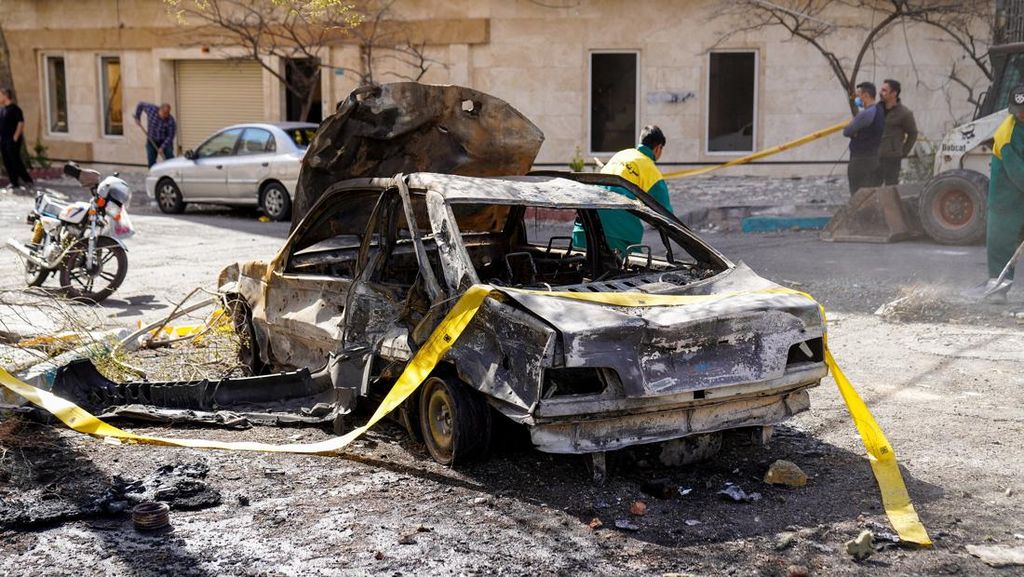 Mossad Israel Sampai Hack Kamera Lalu Lintas demi Bunuh Khamenei