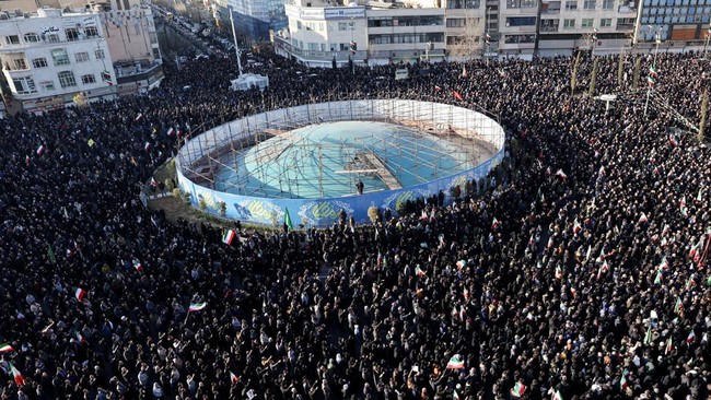 Selain di Teheran, aksi ini juga terjadi di kota-kota lain seperti Lorestan, Isfahan, Zahedan, Busher, hingga Rahst.