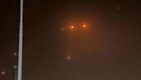 Penampakan Qatar Tangkis Rentetan Rudal Iran di Doha