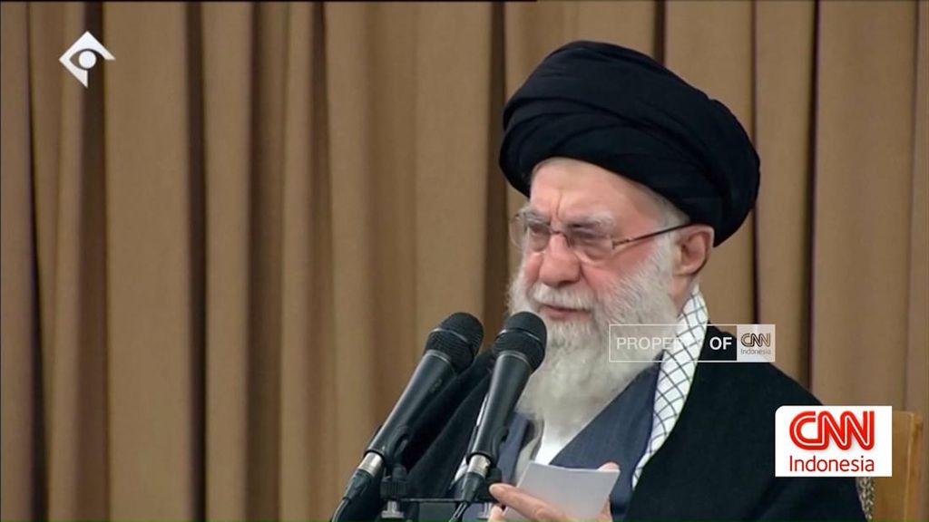 VIDEO: Ayatollah Ali Khamenei Tewas dalam Serangan Udara AS-Israel