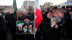 Raungan Tangis dan Perayaan, Iran Terbelah Sikapi Kematian Khamenei?