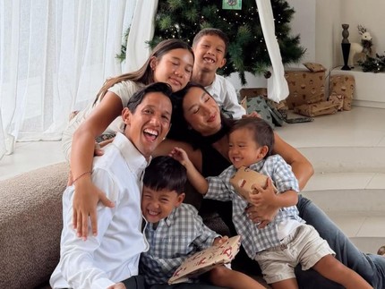 5 Potret Kiyoji Anak Ketiga Jennifer Bachdim, Wajah Bule & Matanya Indah