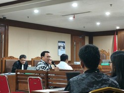 Ahok Heran Ditanya Persoalan LNG Sewaktu Belum Jadi Komut Pertamina
