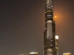 Burj Khalifa Simbol Kemegahan Dubai Kini Hening Usai Iran Luncurkan Serangan
