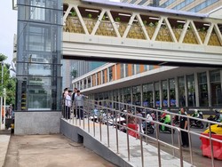 JPO Sarinah Diresmikan Usai Direvitalisasi, Trotoar Bakal Diperlebar