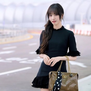 Get The Look: Gaya Anggun dan Chic ala Liz IVE yang Tetap Simpel