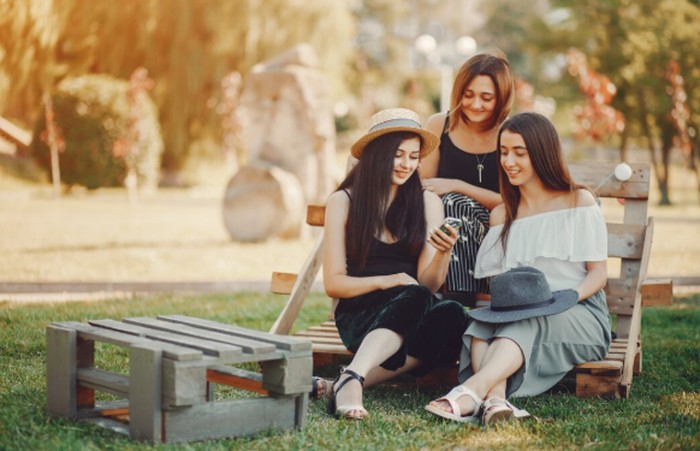 Ramalan zodiak Aries, Taurus, dan Gemini minggu ini menyoroti perubahan dalam rutinitas, kreativitas, dan keseimbangan hidup. Perhatikan keputusan emosional agar langkahmu lebih stabil./ Foto: freepik.com/prostooleh