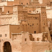 Ini Alasan Rumah di Arab Memiliki Bentuk Kotak dan Tanpa Genteng