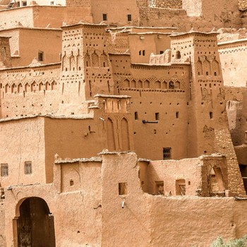 Ini Alasan Rumah di Arab Memiliki Bentuk Kotak dan Tanpa Genteng