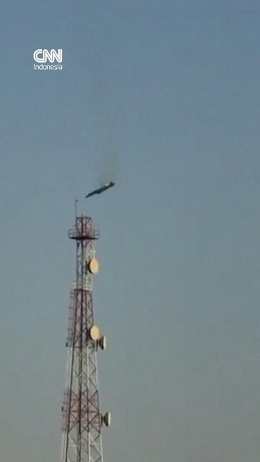 Detik-detik Pesawat Militer AS Jatuh Tertembak Rudal Kuwait