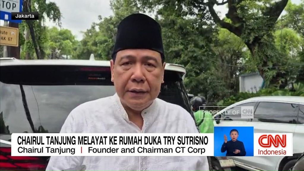 VIDEO: Chairul Tanjung Melayat ke Rumah Duka Try Sutrisno