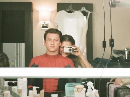 Zendaya & Tom Holland Dikabarkan Resmi Menikah, Stylist Ungkap Fakta Mengejutkan 