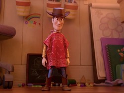 Woody Alami Kebotakan, Trailer Toy Story 5 Bikin Fans Salfok