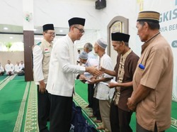 2.500 Warga Jabodetabek Terima Paket Bingkisan Ramadan dari YBL PLN