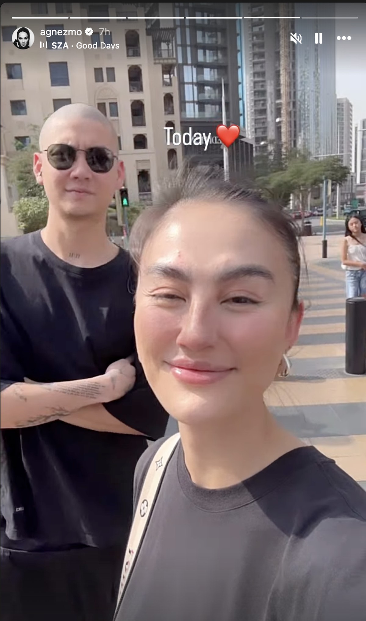 Agnez Mo masih di Dubai&period;