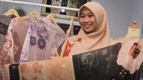 BRI Dukung Kreativitas 'Hijasmita', UMKM Hijab Modern Bercorak Lokal