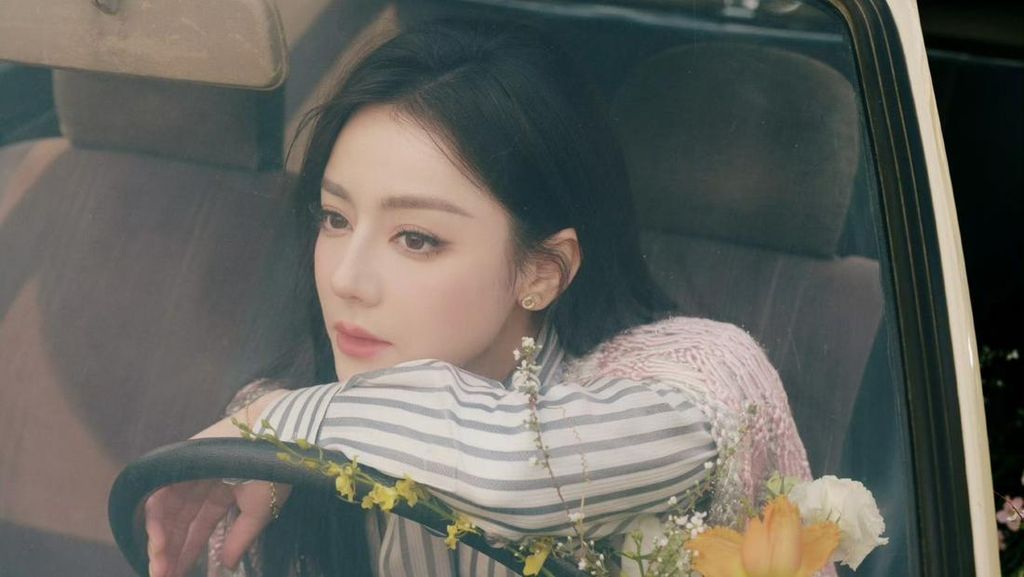 Dilraba Dilmurat Terjebak di Dubai, Agensi Buka Suara