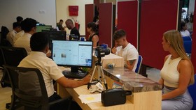 Ratusan WNA Izin Tinggal Darurat di Bali Buntut Konflik Timur Tengah