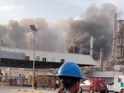 Imbas Perang, Qatar Hentikan Produksi LNG-Arab Saudi Tutup Kilang Minyak