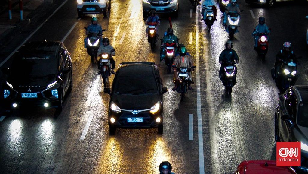 Peringatan BMKG, Waspada Hujan Lebat di Jalur Mudik Sepekan Ini