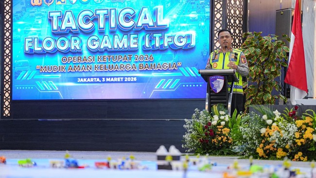 Kakorlantas memimpin Tactical Floor Game untuk Operasi Ketupat 2026, fokus pada pengamanan arus mudik dan teknologi real-time.