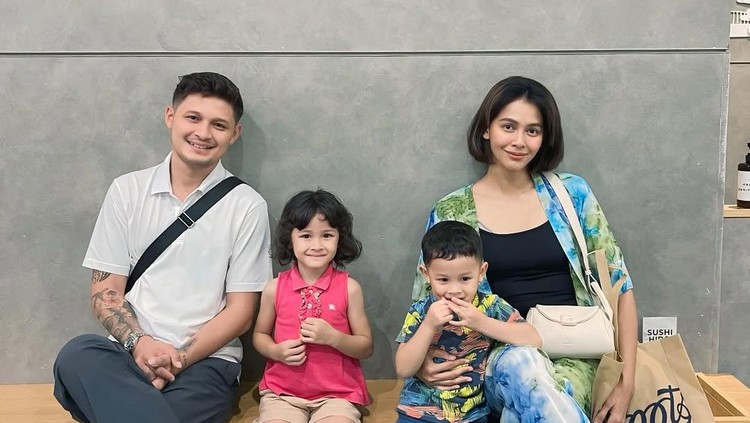 Nama anak Bunga Jelitha