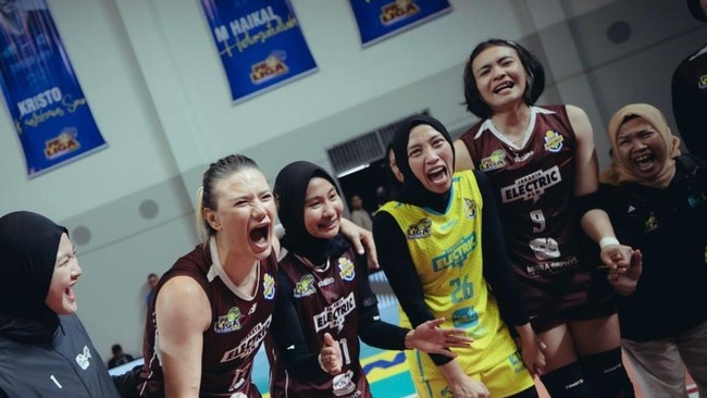 Jakarta Electric PLN Mobile melaju ke final four Proliga 2026 setelah mengalahkan Jakarta Livin Mandiri 3-0, Tim siap tingkatkan performa di babak selanjutnya.