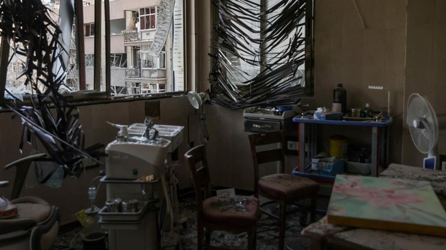 Menteri Luar Negeri Rusia, Sergei Lavrov, mengatakan keputusan AS dan Israel menyerang bisa membuat Iran semakin ingin memiliki senjata nuklir untuk melawan.