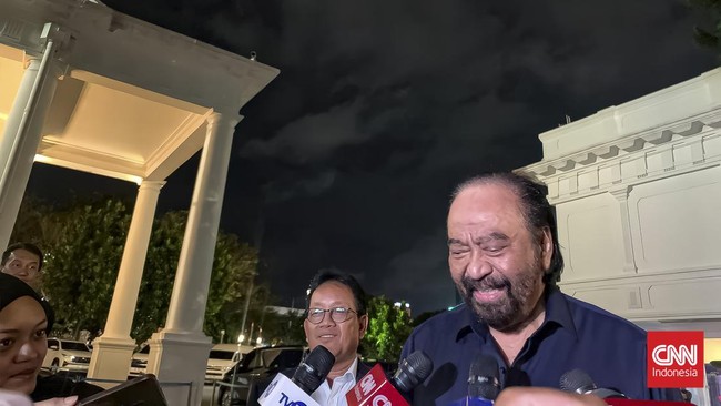 Ketua Umum NasDem Surya Paloh menegaskan Indonesia tetap di Dewan Perdamaian, meski Prabowo terbuka untuk evaluasi keanggotaan di tengah konflik Timur Tengah.