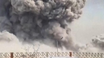 Kepulan Asap di Teheran usai AS-Israel Bom Pusat Komando Militer Iran