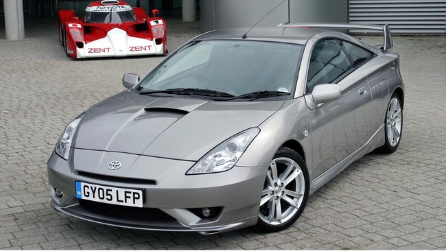 Mobil sport Celica yang sudah berhenti diproduksi pada 2006 bisa jadi dibangkitkan Toyota dengan racikan reli.
