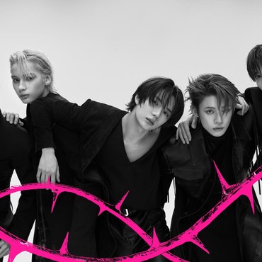 Lirik Lagu Stick With You - TXT
