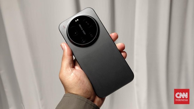 Xiaomi resmi meluncurkan Xiaomi 17 Ultra di Indonesia pada Selasa (3/3).