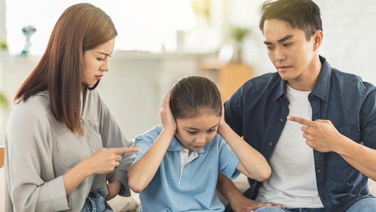 7 Kesalahan Parenting yang Tak Akan Dilakukan Psikolog Anak