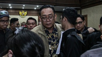 FOTO: 3 Terdakwa Obstruction of Justice Kasus Korupsi Divonis Bebas