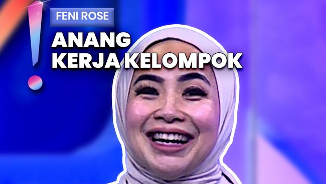 Video: Akrab Bareng Teman Kuliah, Anang Ikut Patungan Banner Kelulusan