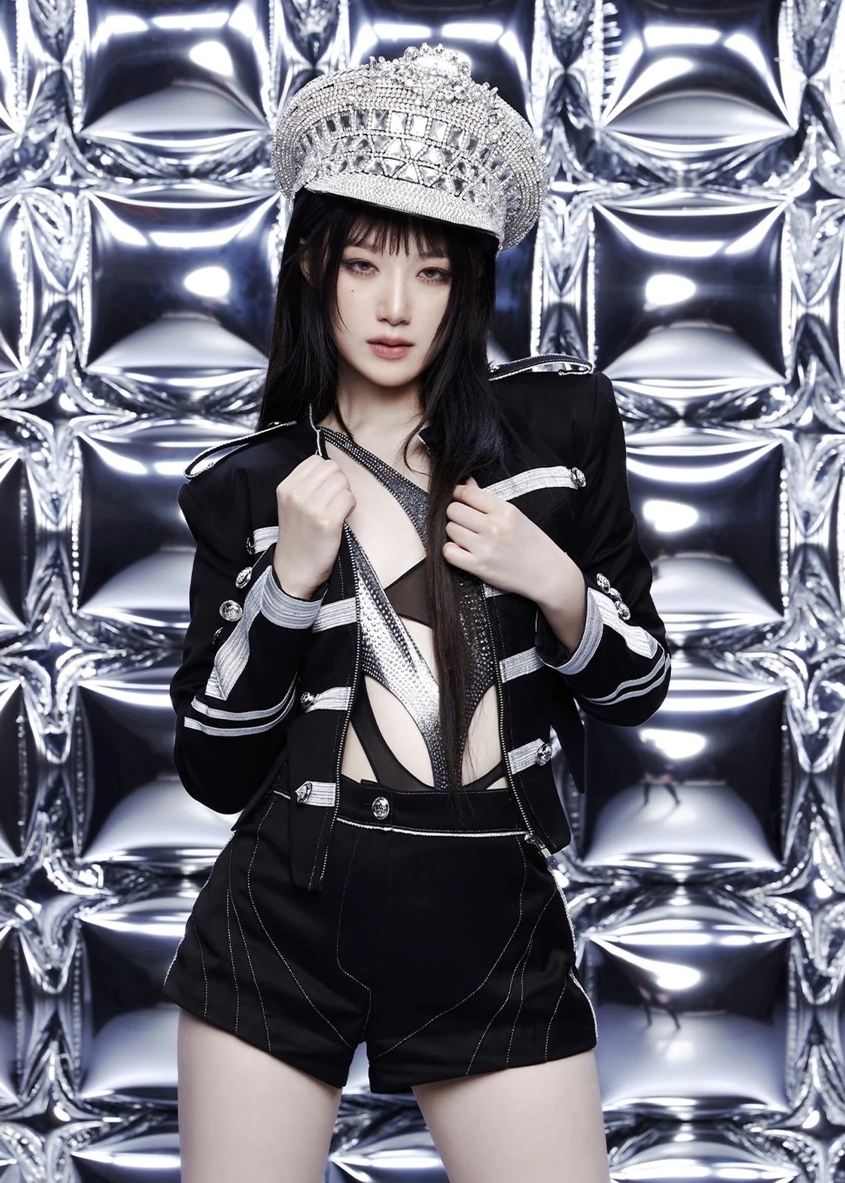 Idol KPop non Korea yang jadi visual grupnya&period;